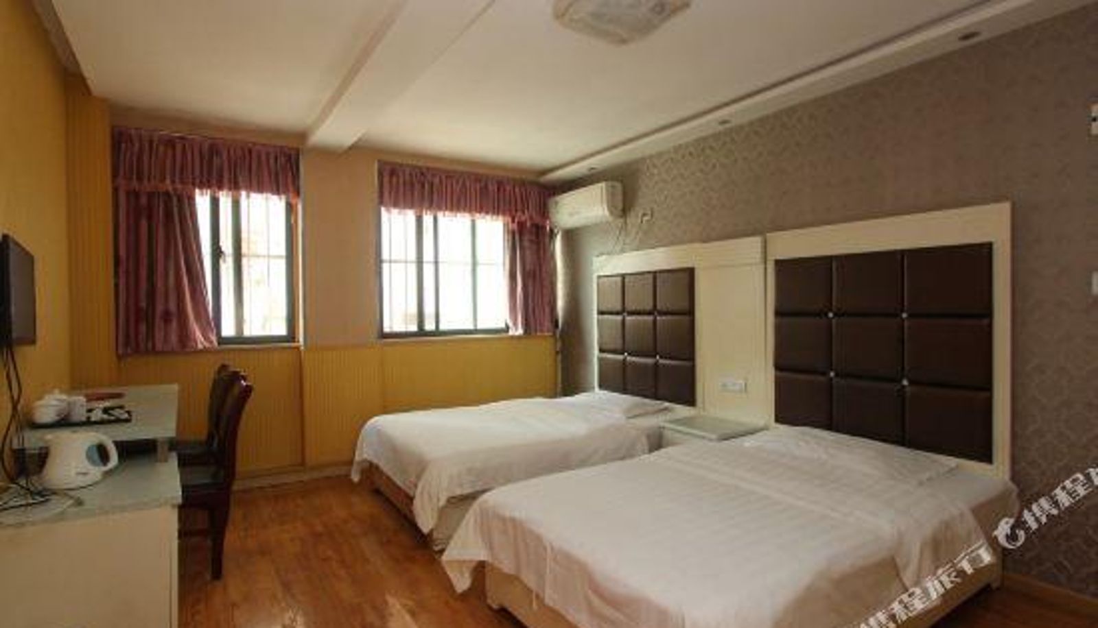 Camera - Xinrujia Hotel