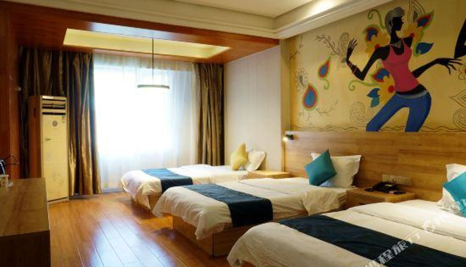 Camera - Provence Garden Hotel (Wuhan Tianhe International Airport Songjiagang Subway Station)