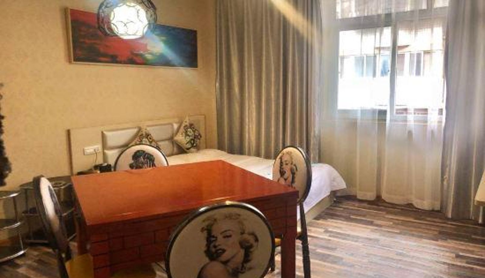 Room - Super 7 Chain Hotel Wuhan Xianggang Road