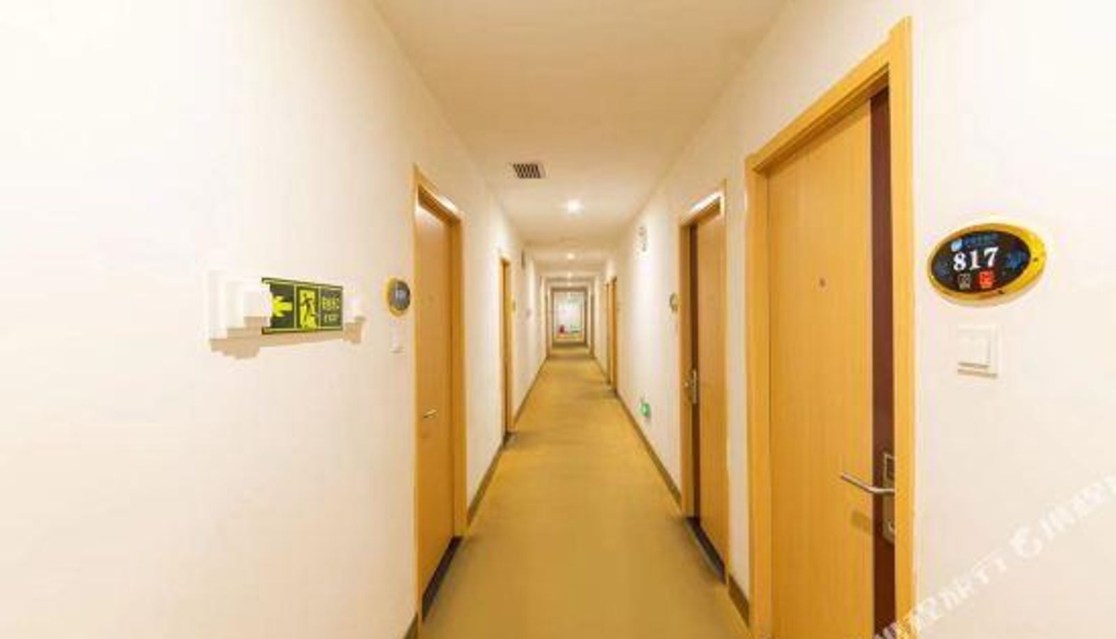 Widok wnętrza - Xinyinhai Hotel (Wuhan Liuduqiao Metro Station)
