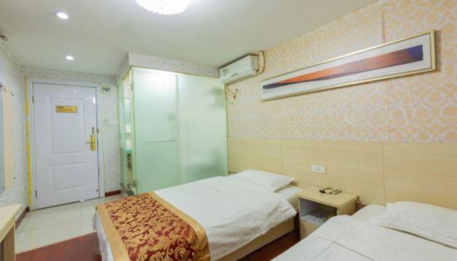 Room - Xinqiqi Hotel
