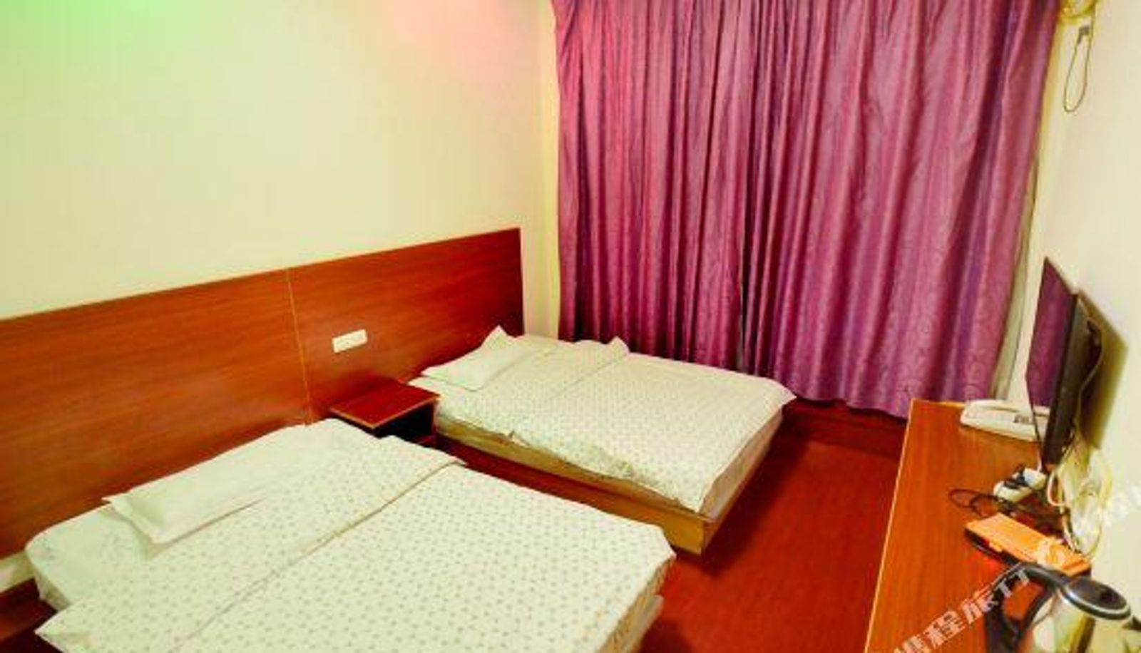 Business room - Super 7 Hotel Wuhan Simenkou