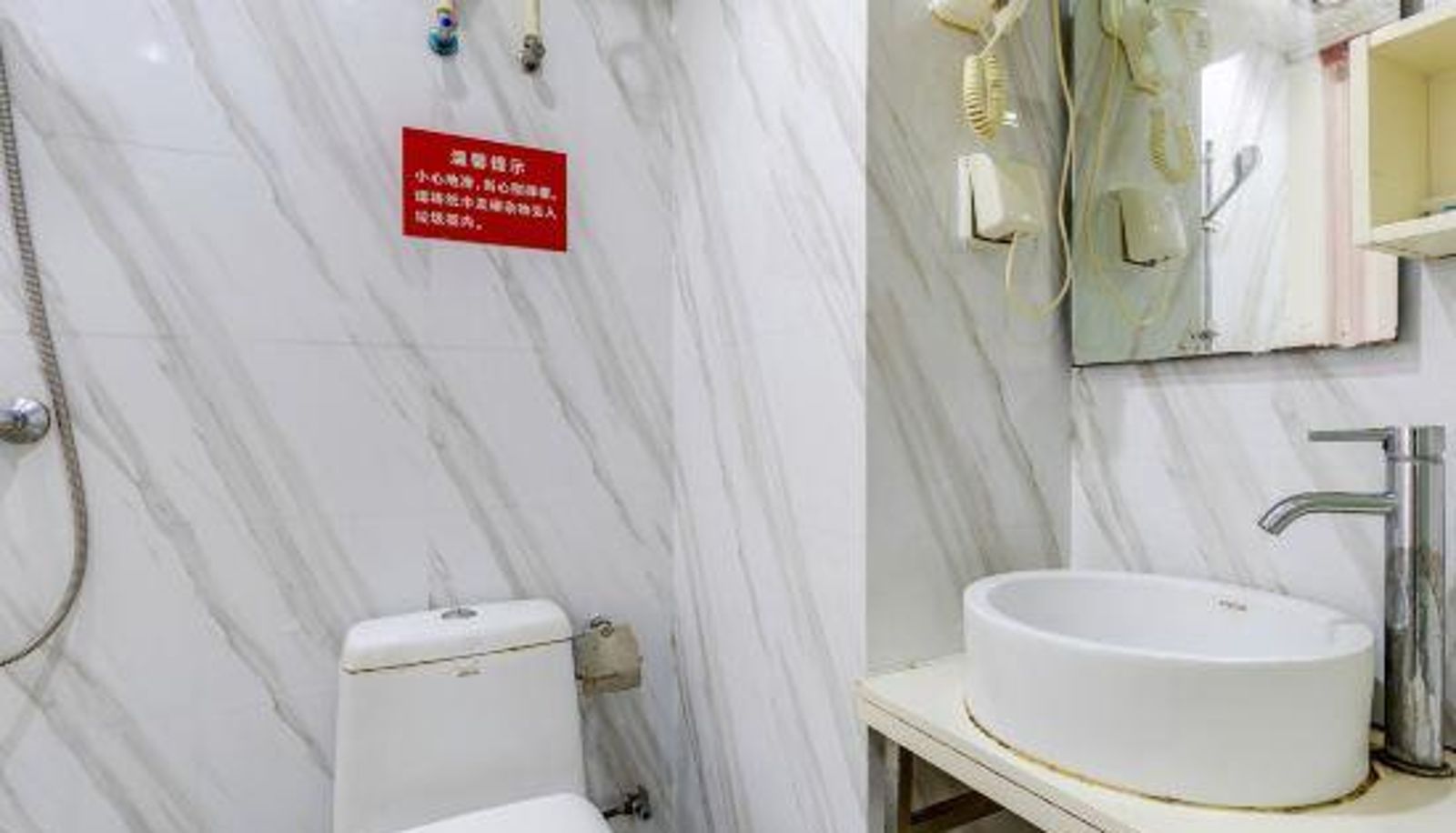 Habitación con balcón - Aijia Hotel Apartment (Wuhan Xudong Wangjiadun Metro Station)