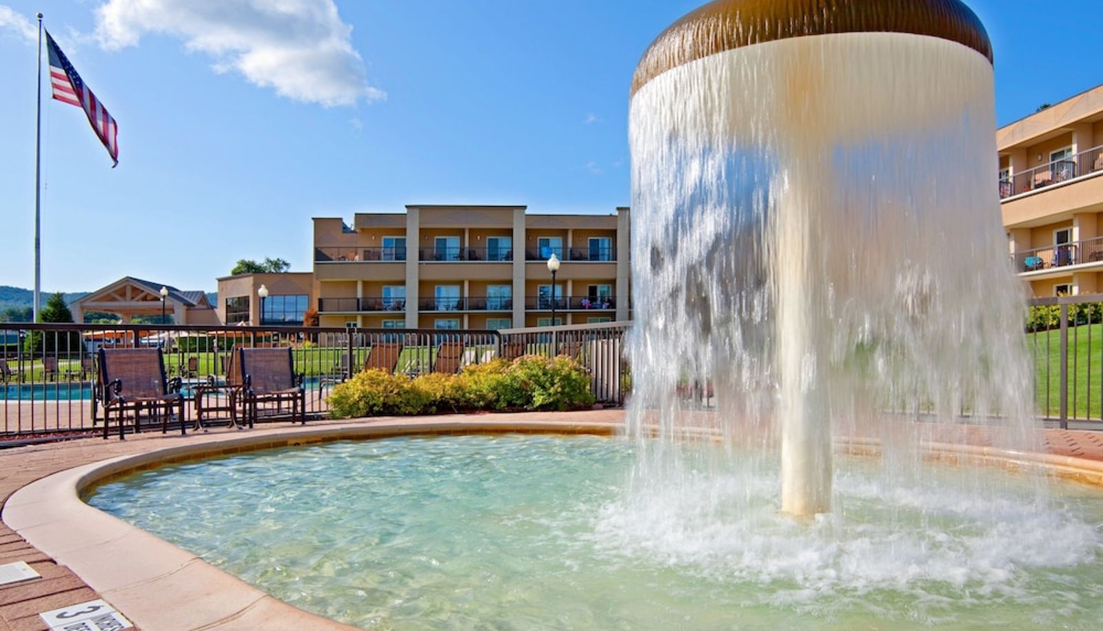 Basen - Holiday Inn Resort LAKE GEORGE - ADIRONDACK AREA by IHG