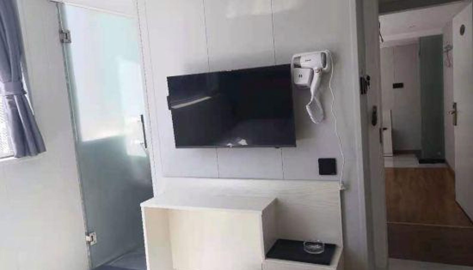 Zimmer - Yangguang 168 Hotel