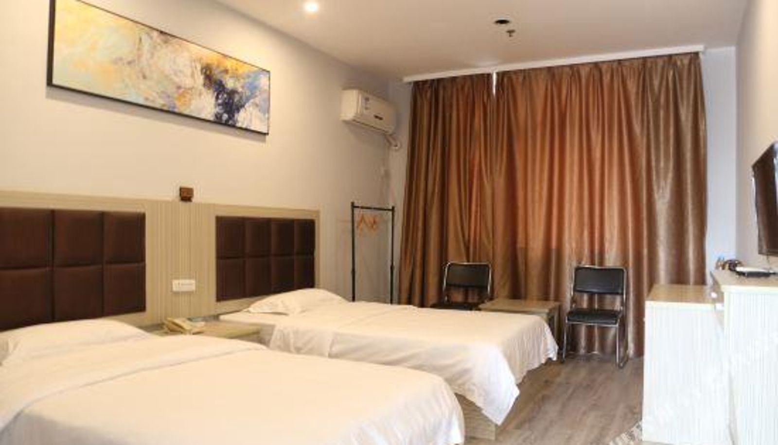 Camera - Yue Er Business Hotel