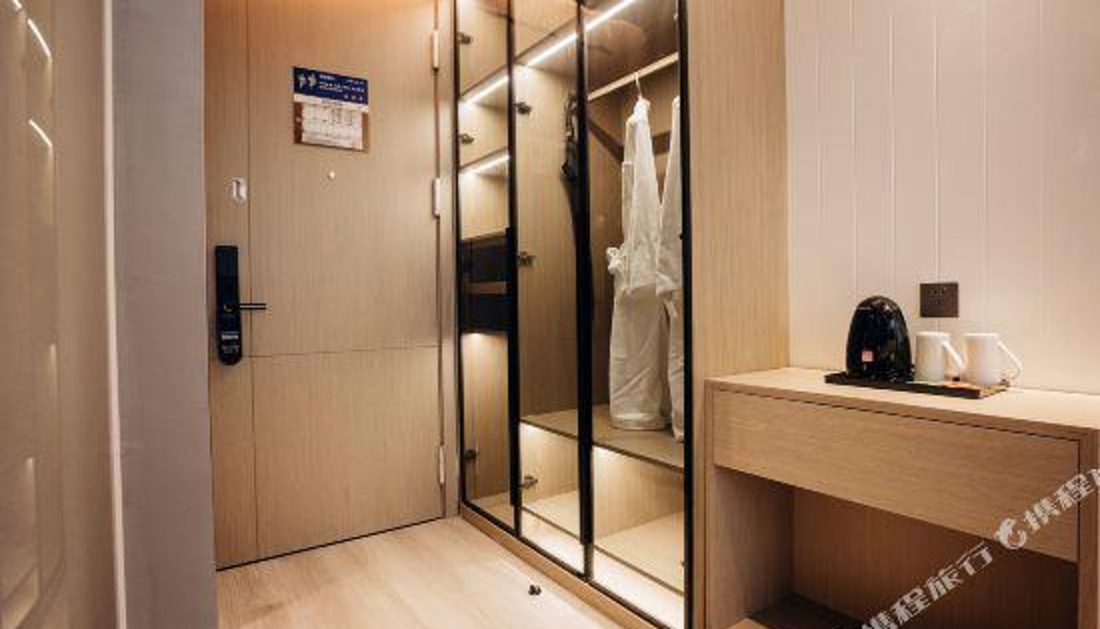 Room - LTL HOTEL