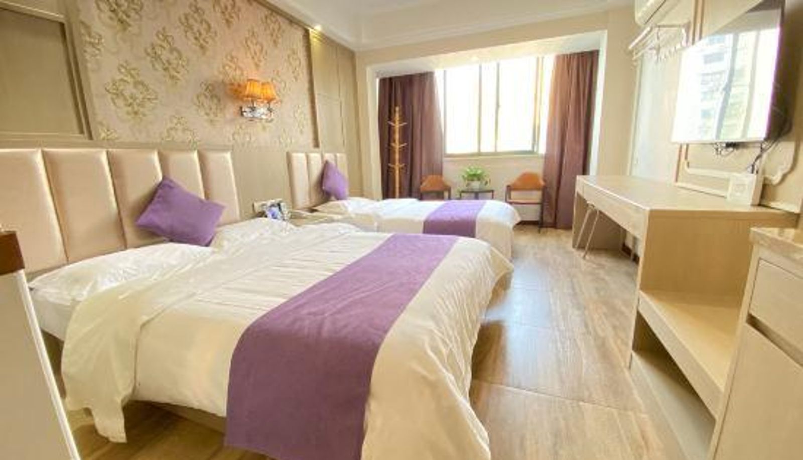 Kamer - Wuhan Kesen Hotel (Jianghan Road Jiqing Street)
