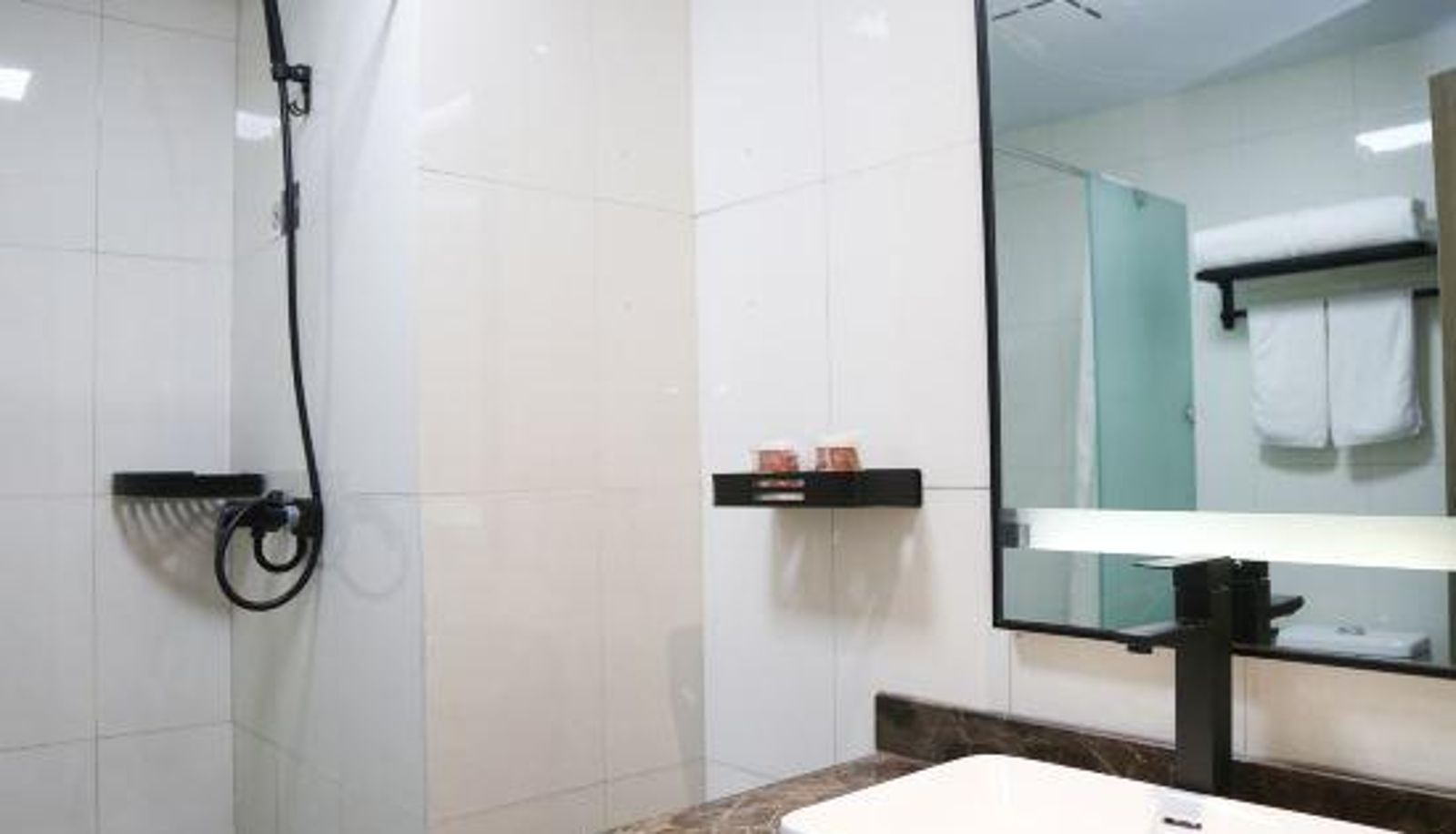Business-Zimmer - Ginza jiayi hotel(WeifangHepingRoad Inn)
