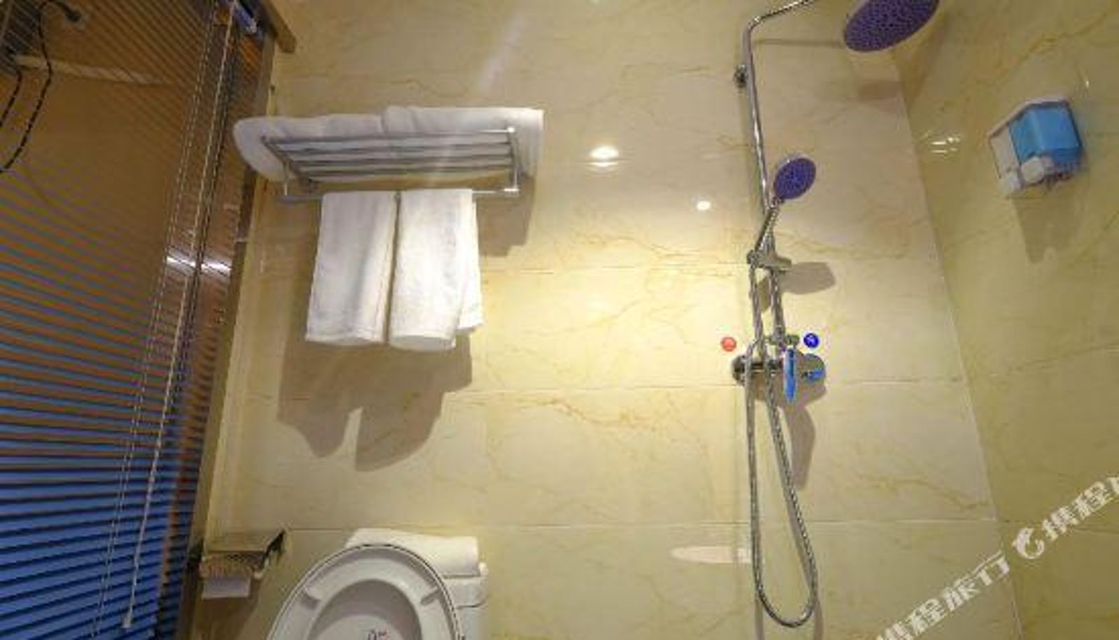 Familienzimmer - Weifang stays up late night Hotel