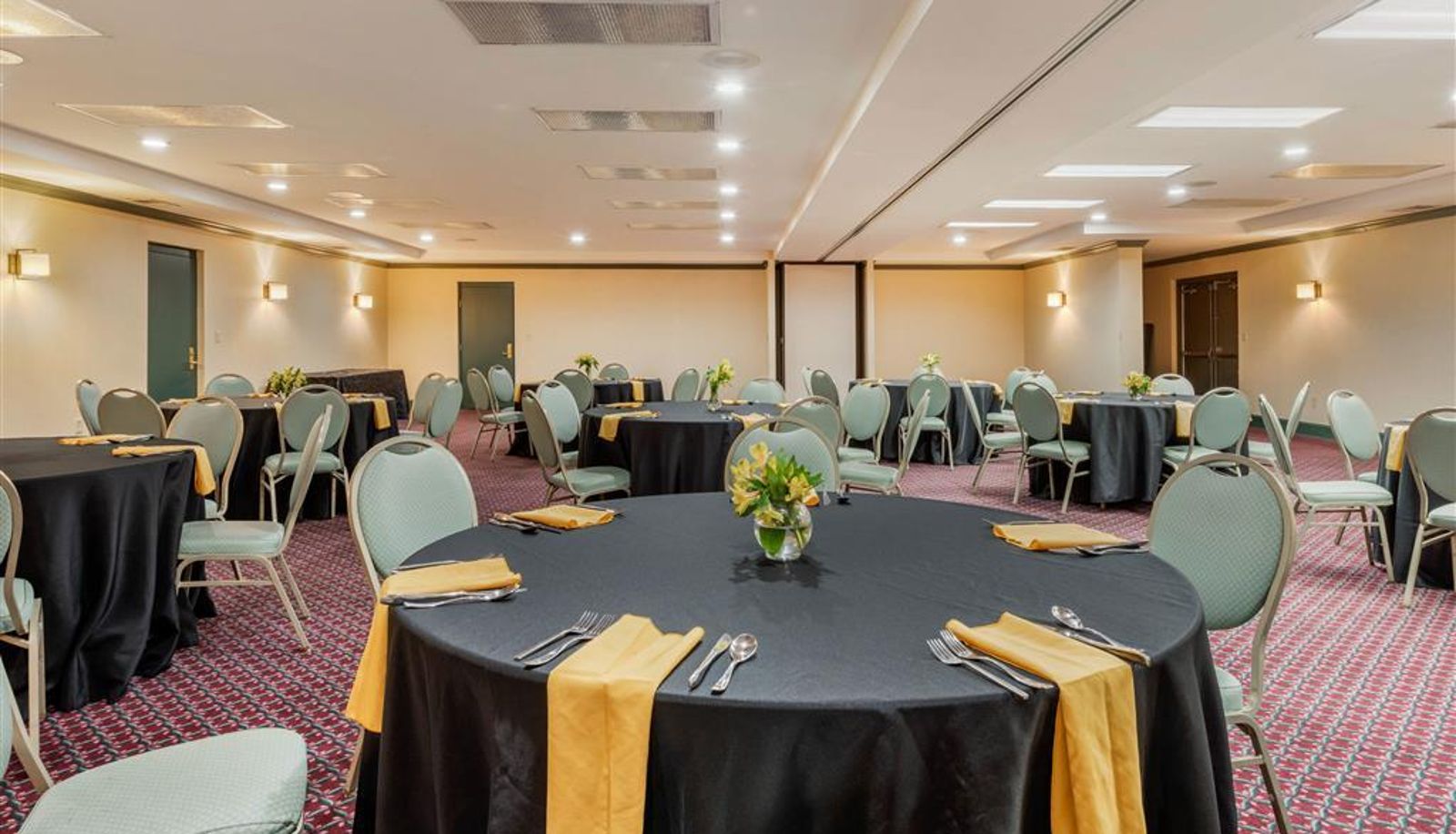 Konferenzraum - Clarion Hotel and Conference Center Harr