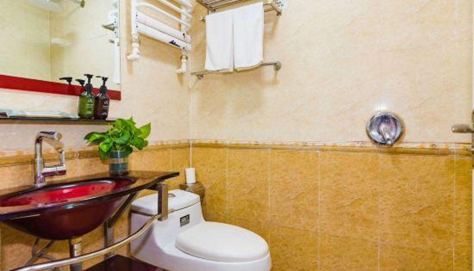 Camera - Home Inn Huaxuan Select Hotel (Tangshan Phoenix Flower Garden Huahai Branch)