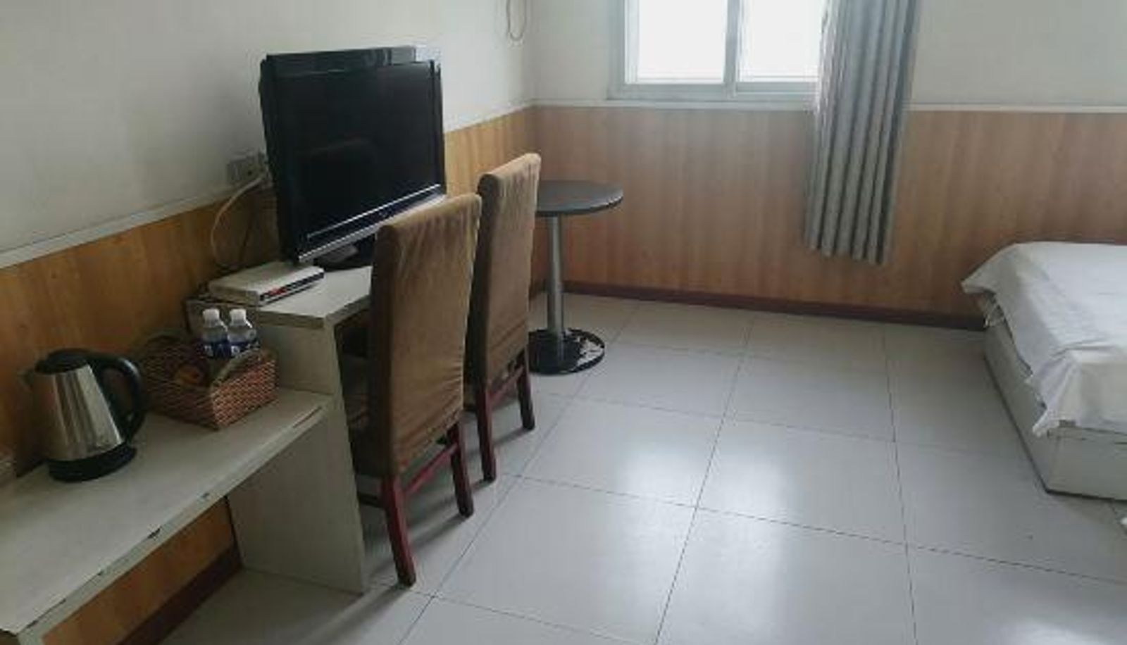 Habitación - Galaxy Express Hotel