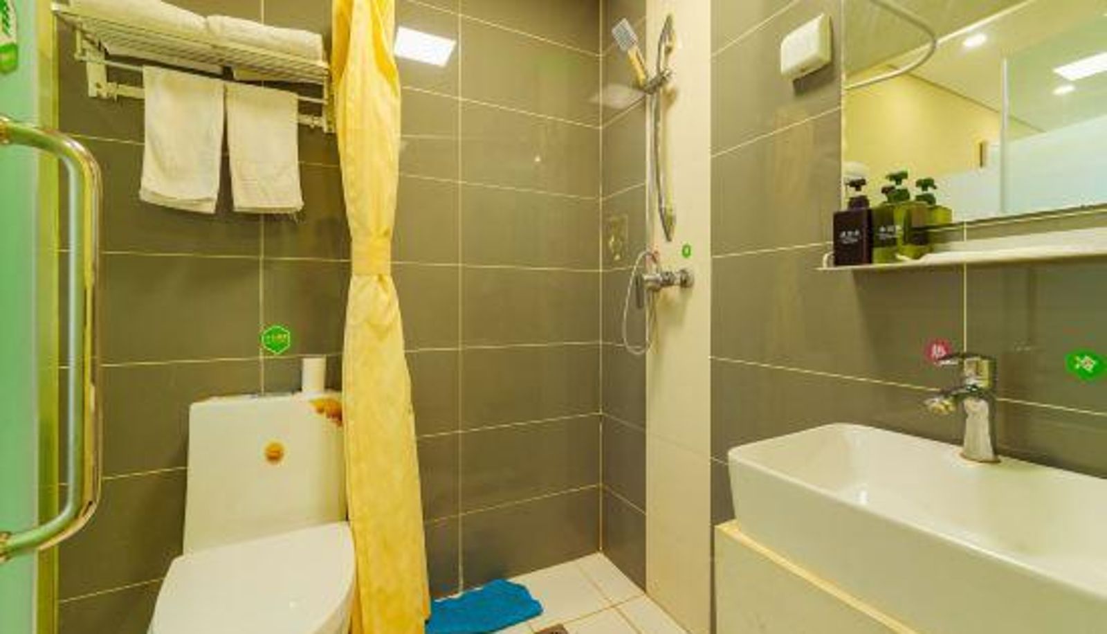 Business-kamer - Home Inn Huayi (Tangshan Station West Square)