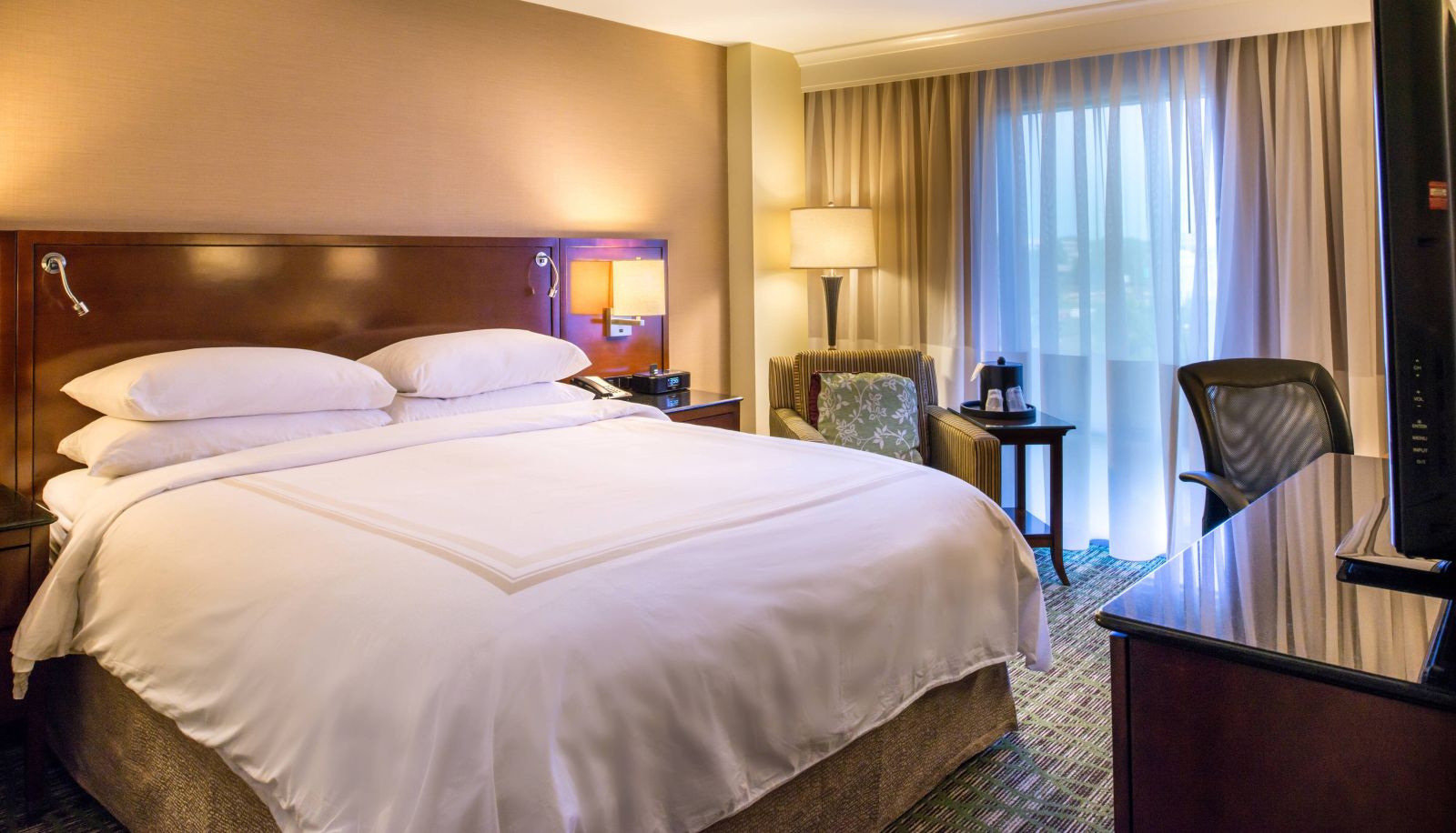 Room - Marriott Memphis East