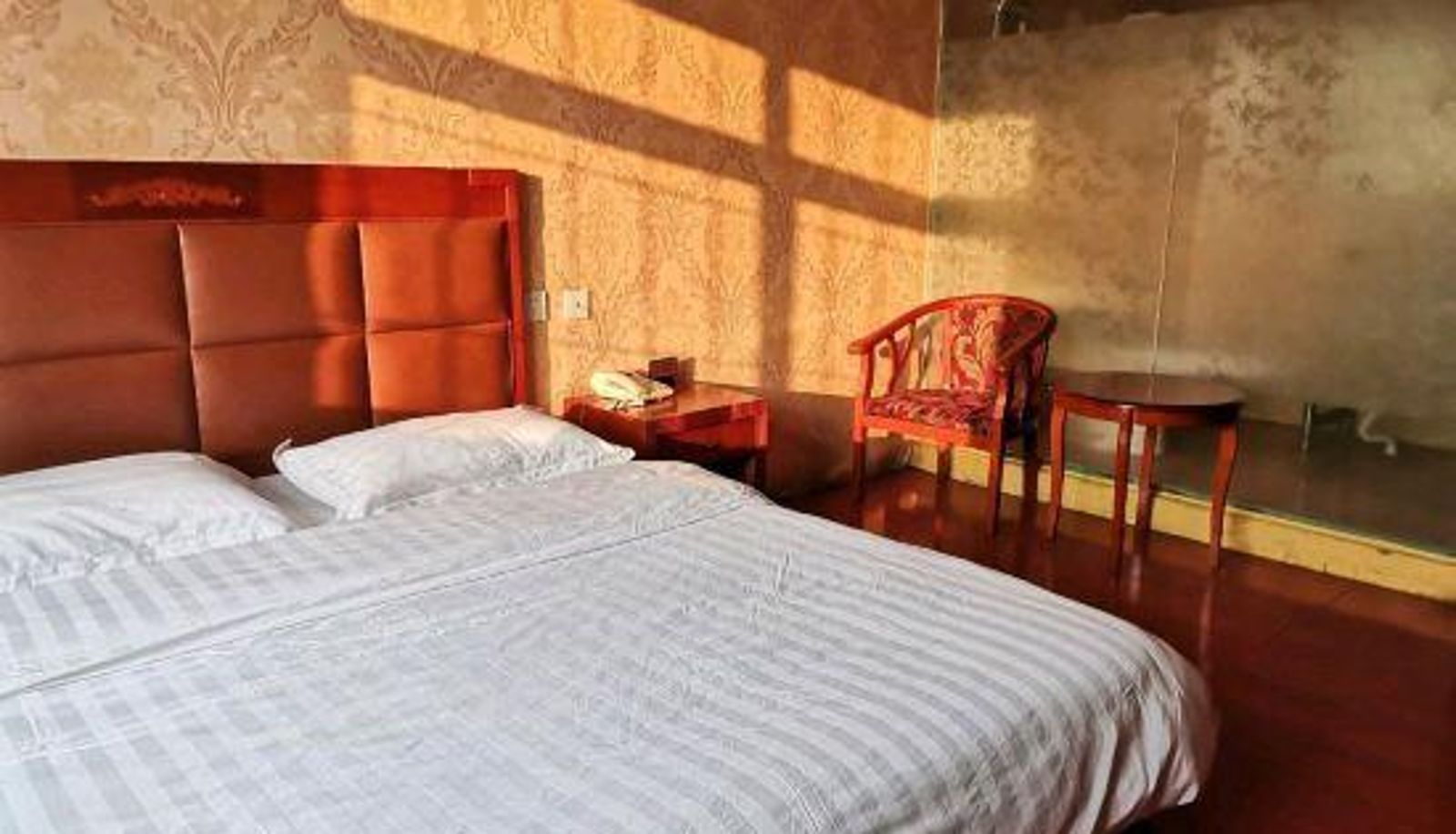 Business-kamer - Tangshan Yiyue Express Hotel
