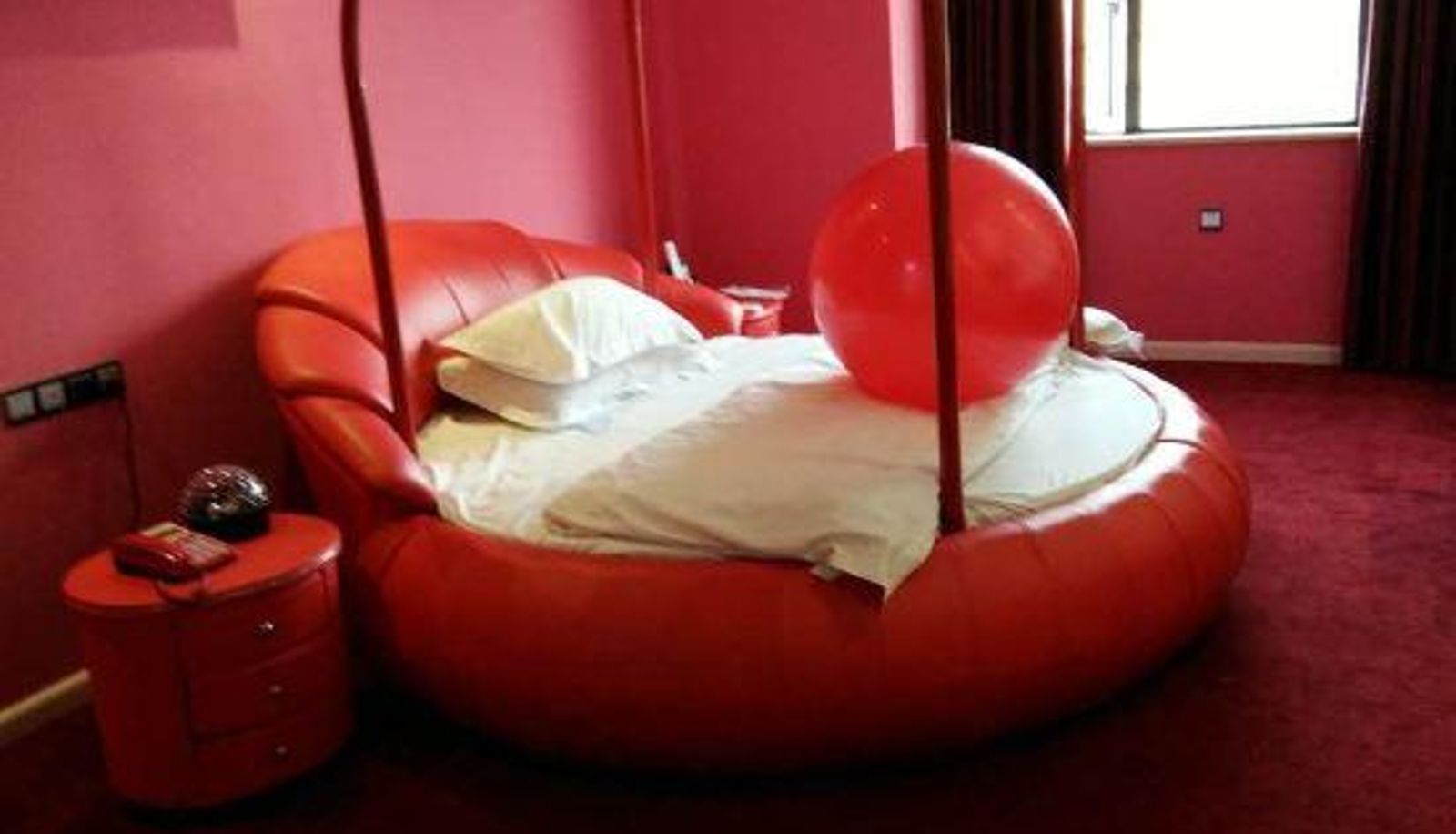 Innenbreich - Love+ Theme Hotel