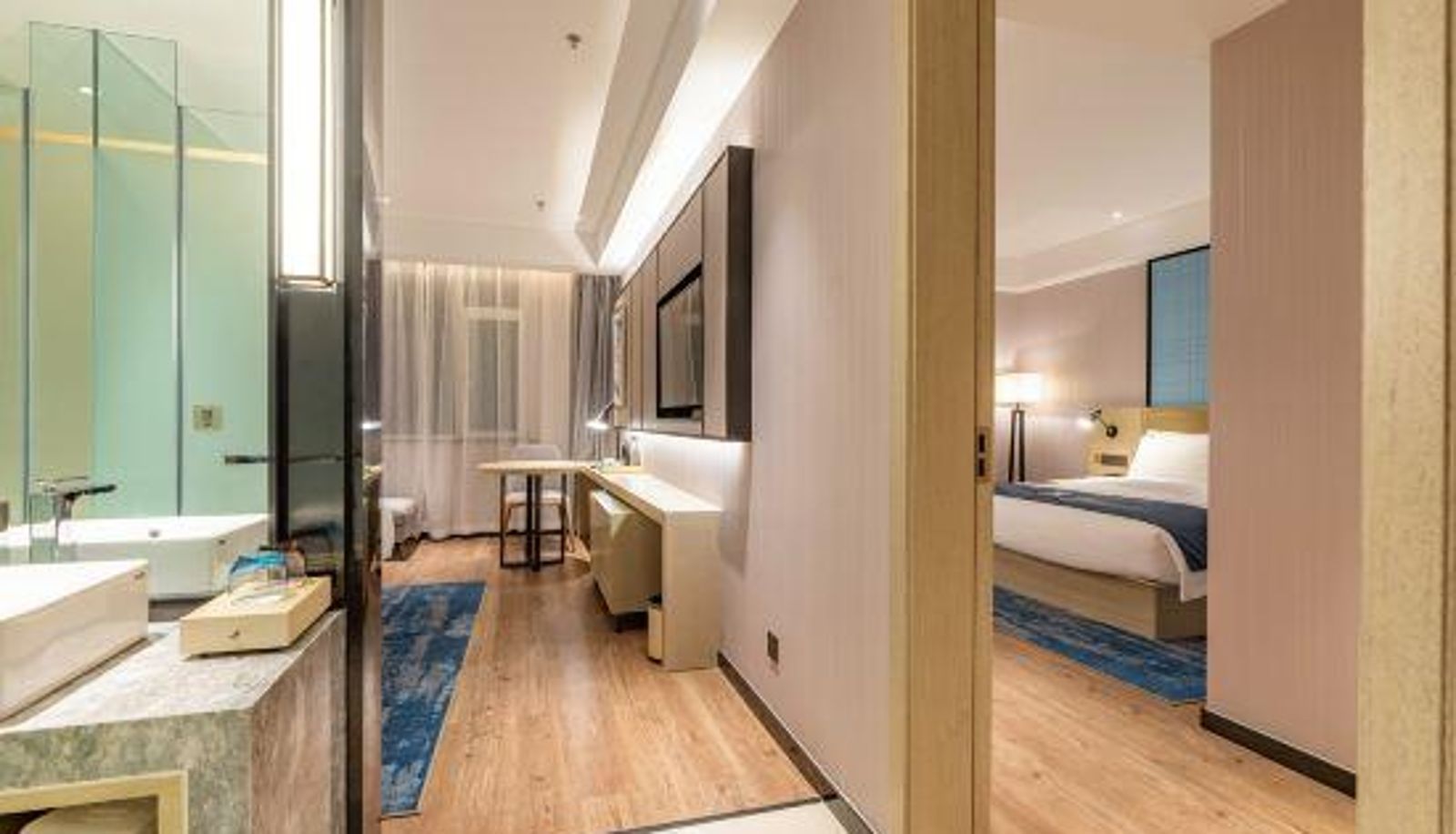 Zimmer mit Bergblick - Echarm Hotel