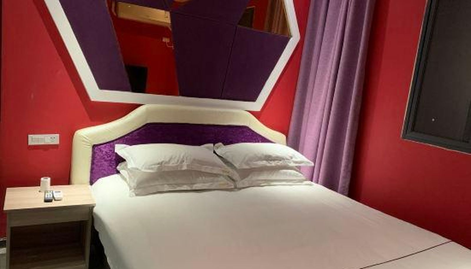 Room - Jijia Business Hotel