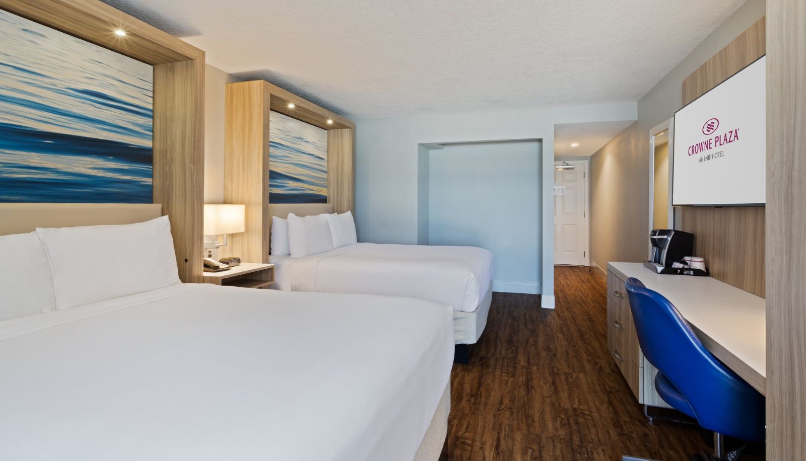 Zimmer - Crowne Plaza MELBOURNE-OCEANFRONT by IHG