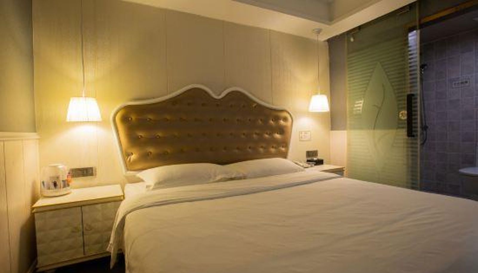 Camera - Modern Holiday Hotel