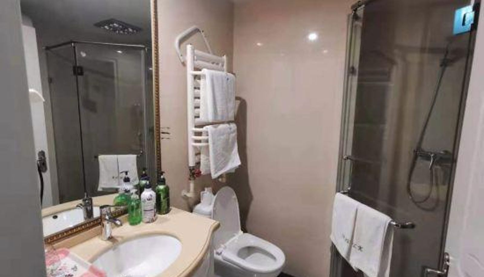 Zimmer - Tai'an Zeya Apartment Theme Hotel