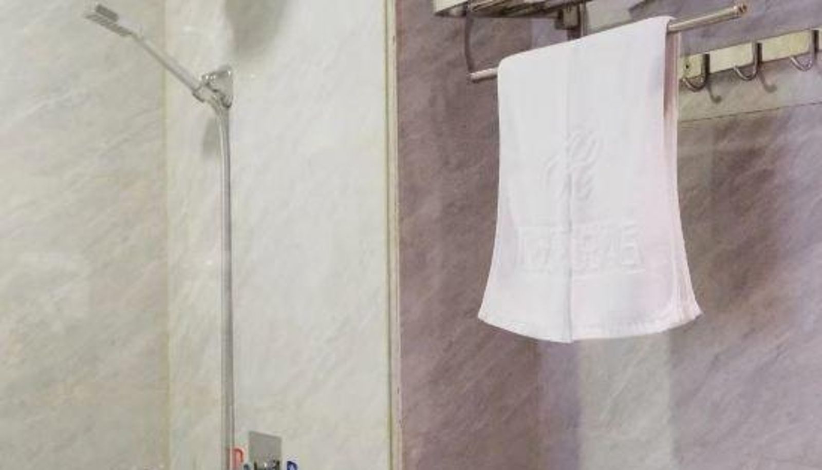 Room - Tuan Haoyue Hotel