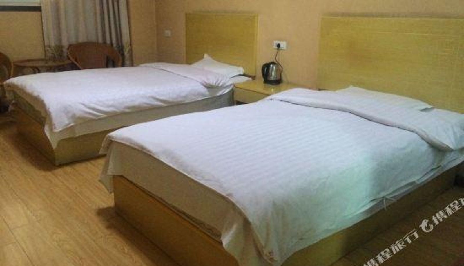 Room - Brilliant Hotel