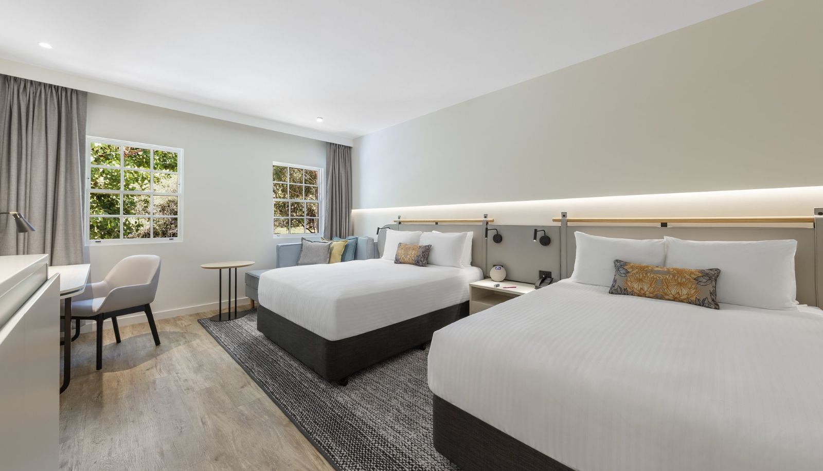 Zimmer - Crowne Plaza HAWKESBURY VALLEY by IHG