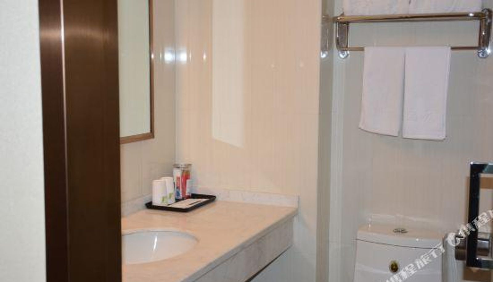 Kamer - Jingzhi Business Hotel(ShenYang Beiling Park store)