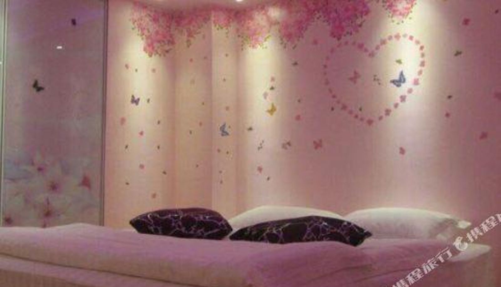 Business room - Aishang Apartment (Shenyang Sanhao Street)