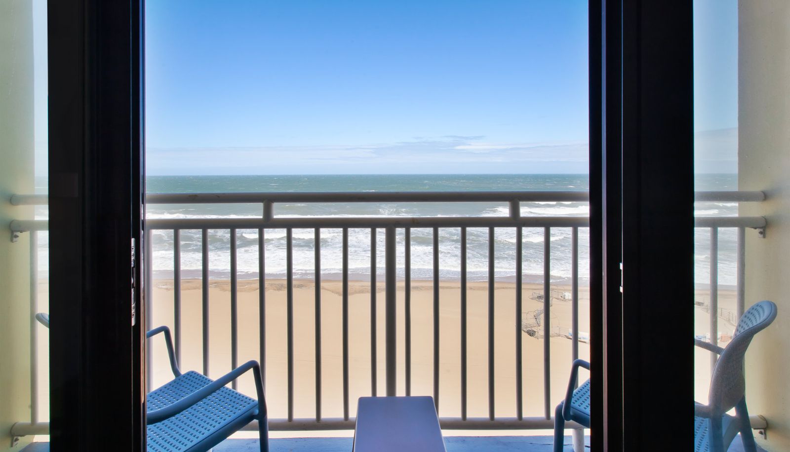 Zimmer - Holiday Inn Express & Suites VA BEACH OCEANFRONT by IHG