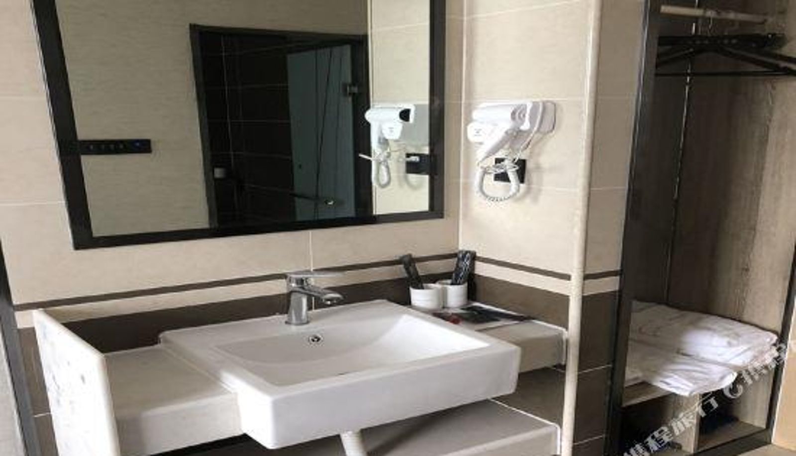 Zimmer - Thank You Select Hotel (Hebei Normal University Huanhuahui Branch)
