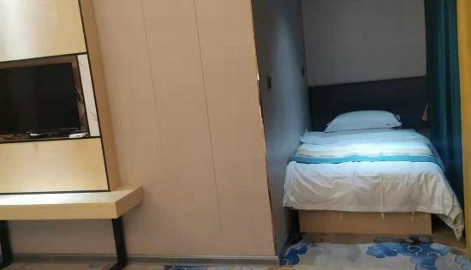 Camera - Baiding Hotel