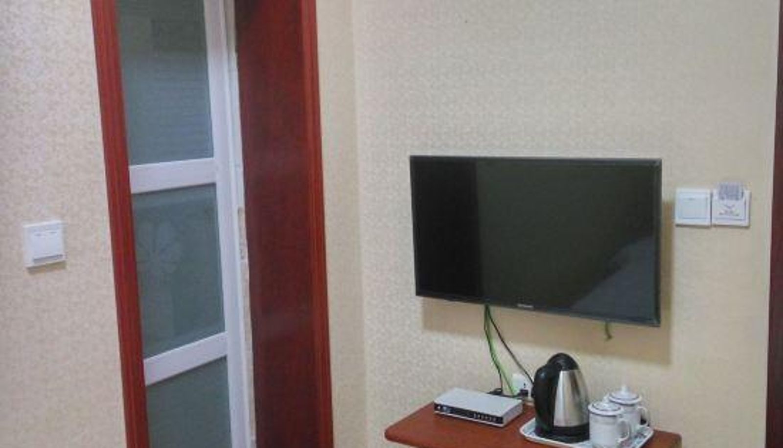 Zimmer - Nanyang Yixin Hotel