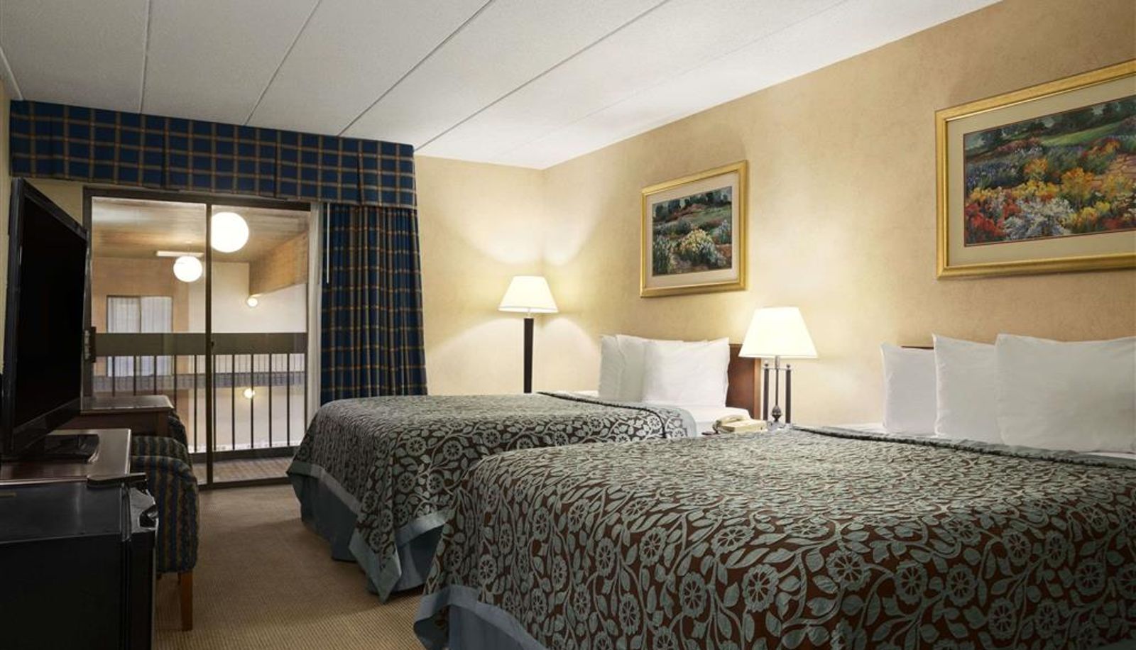 Room - Days Inn by Wyndham Rock Falls