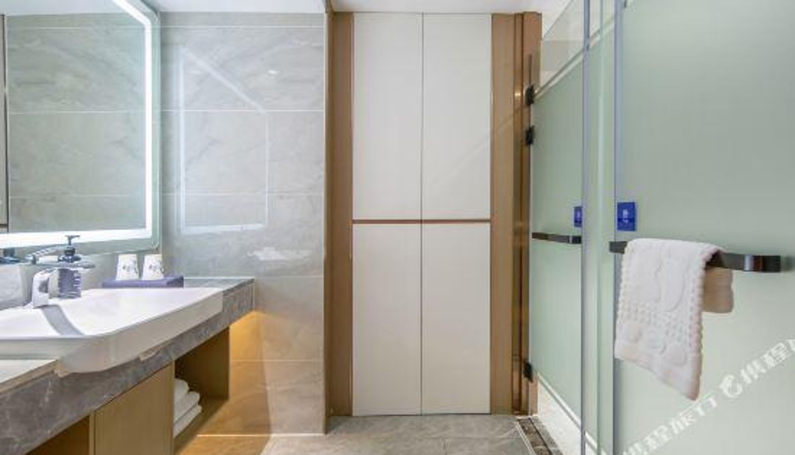 Zimmer - Yeste Hotel (Nanning Jinhu Square Metro Station)