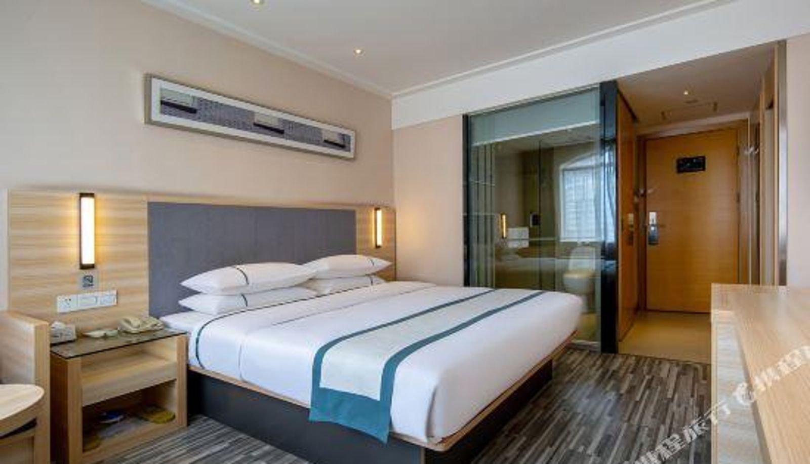 Zimmer - Convenient City Hotel (Nanning Guangxi University Subway Station)