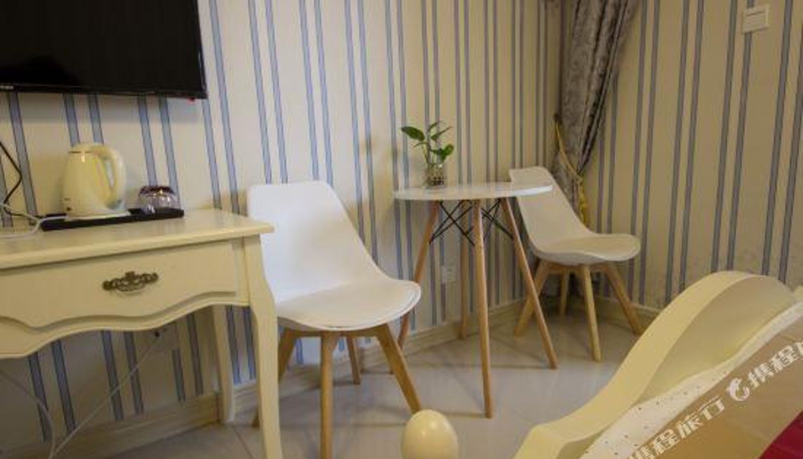 Zimmer - Qingqing Theme European Style Apartment Hotel