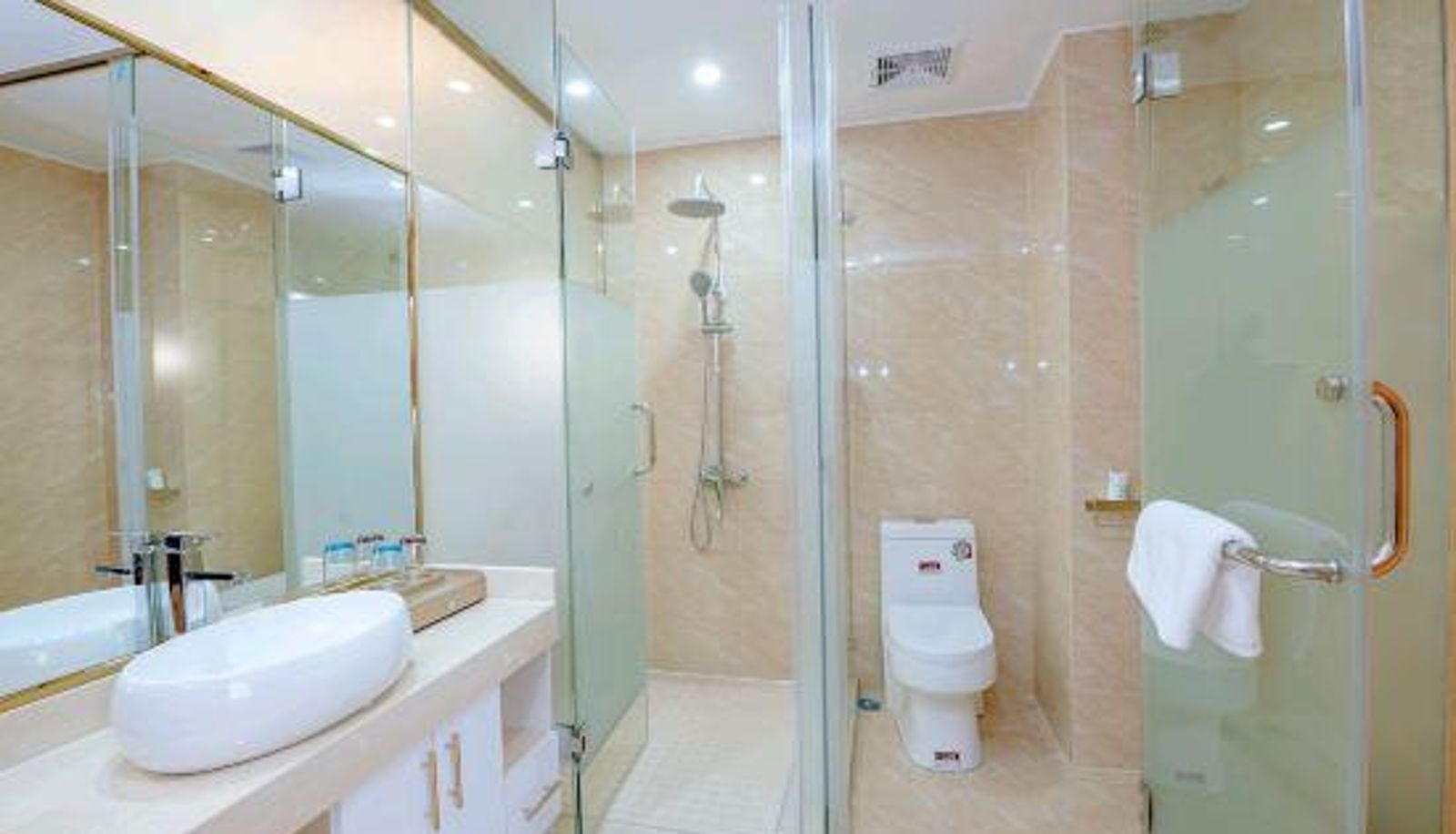 Kamer - City Yinhao Hotel (Nanning 24 Middle School Beihu Subway Station)