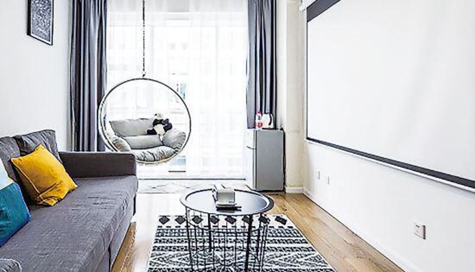 Business-Zimmer - Sunflower bloom loft cinema apartment