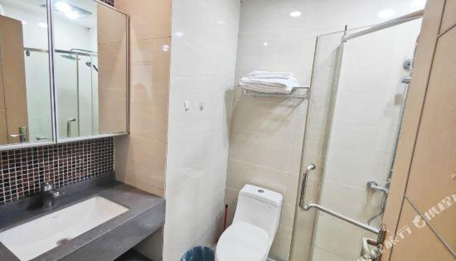 Kamer - Nanchang Xinya Design Cinema Apartment (Honggutan Wanda Plaza Store)