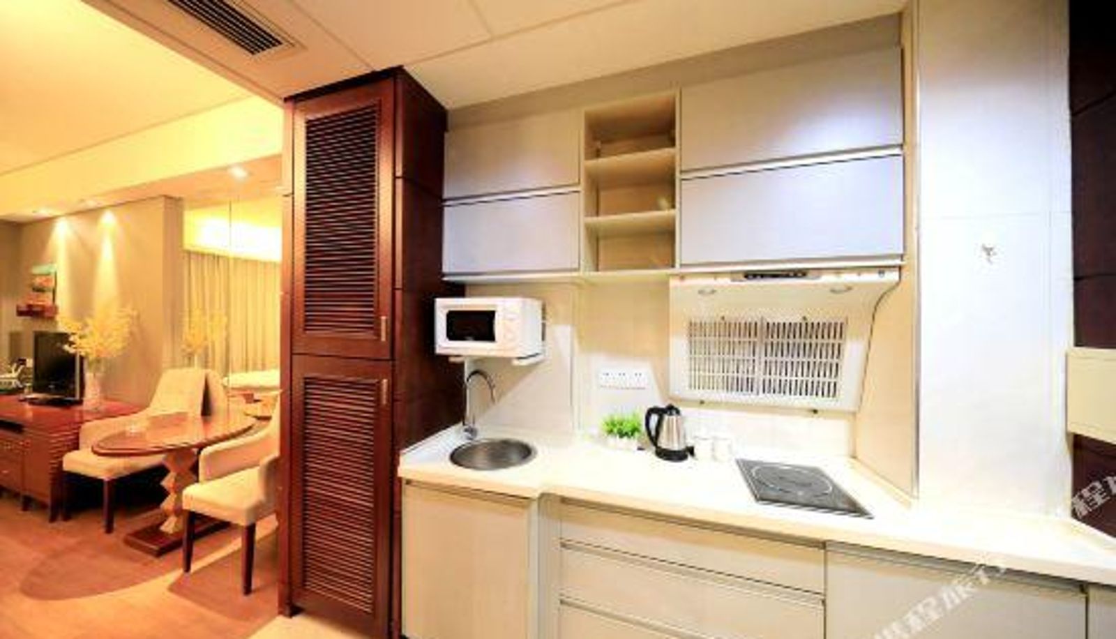 Zimmer - Nanchang Taili Apartment (Honggutan Cuiyuan Road Subway Station Store)