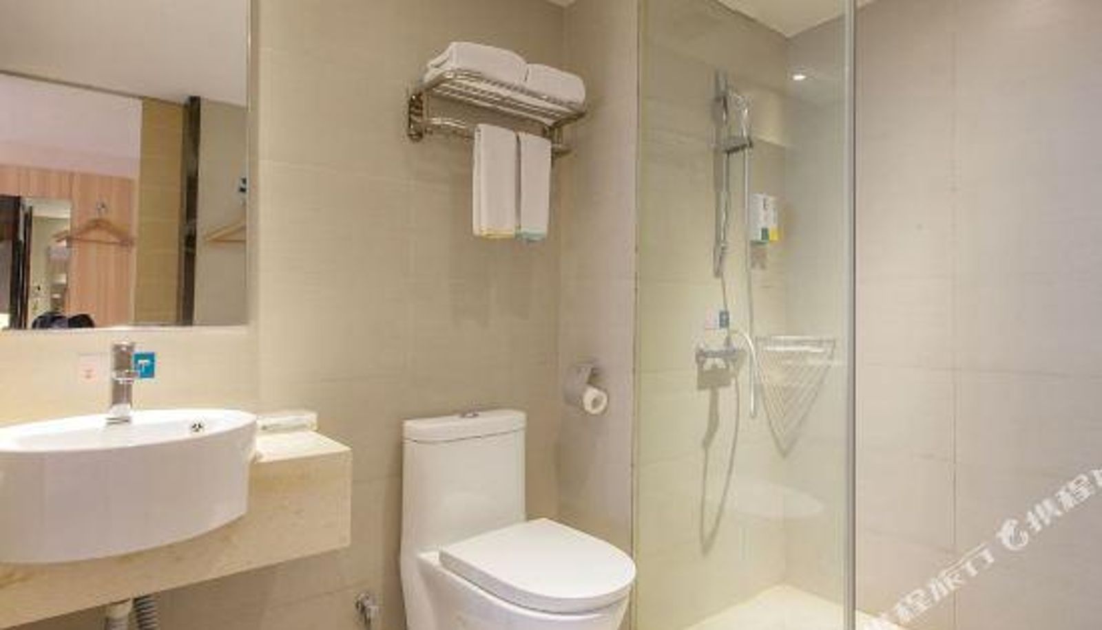 Camera business - City Comfort Inn (Nanchang Shuanggang Metro Station Caida)