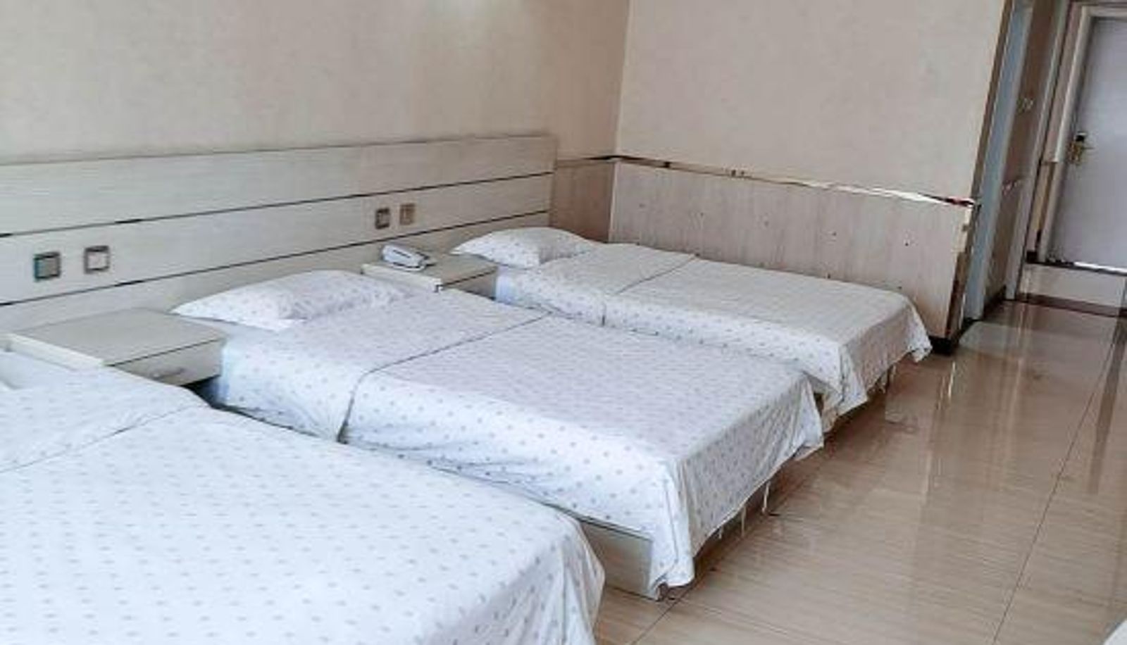 Kamer - Galaxy Hotel