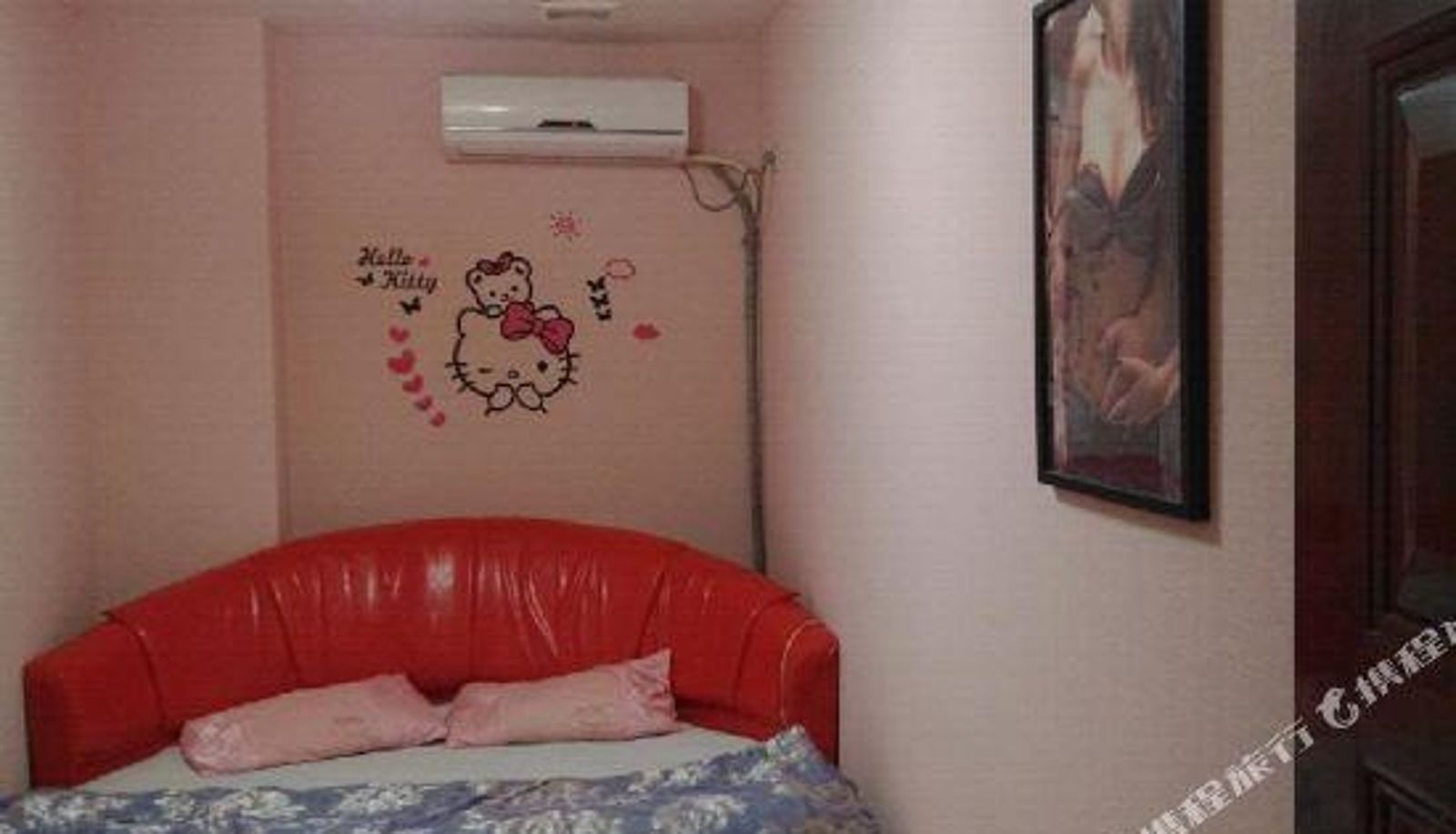 Kamer - Longhua Tongda Theme Hotel