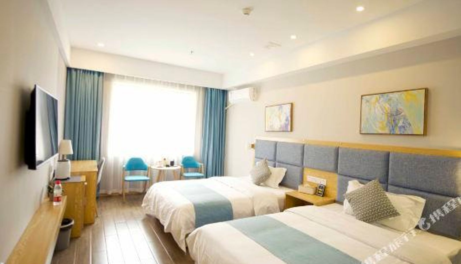 Zimmer - Enjoy Hotel