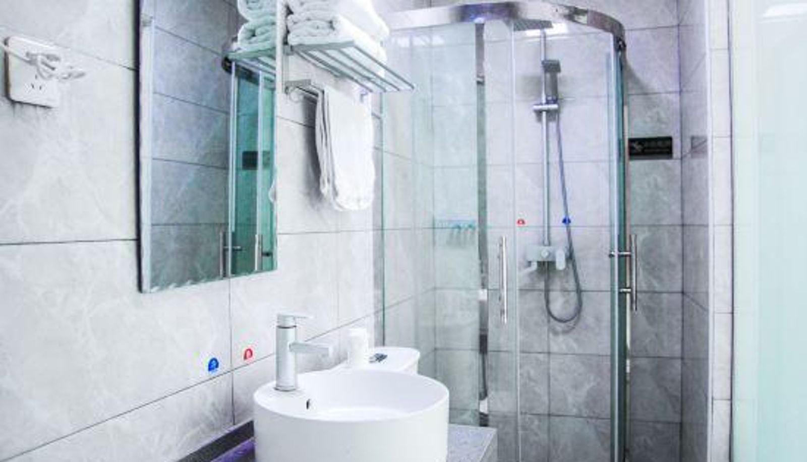 Habitación familiar - Lianyungang Xingjia Business Hotel (Suxin Kuai Station Branch)