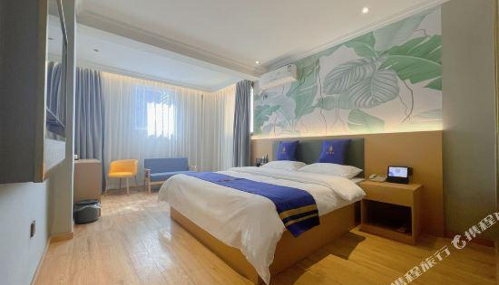 Zimmer - Super 8 Collection Hotel (Lianyungang High-speed Railway Station Food Pedestrian Street)