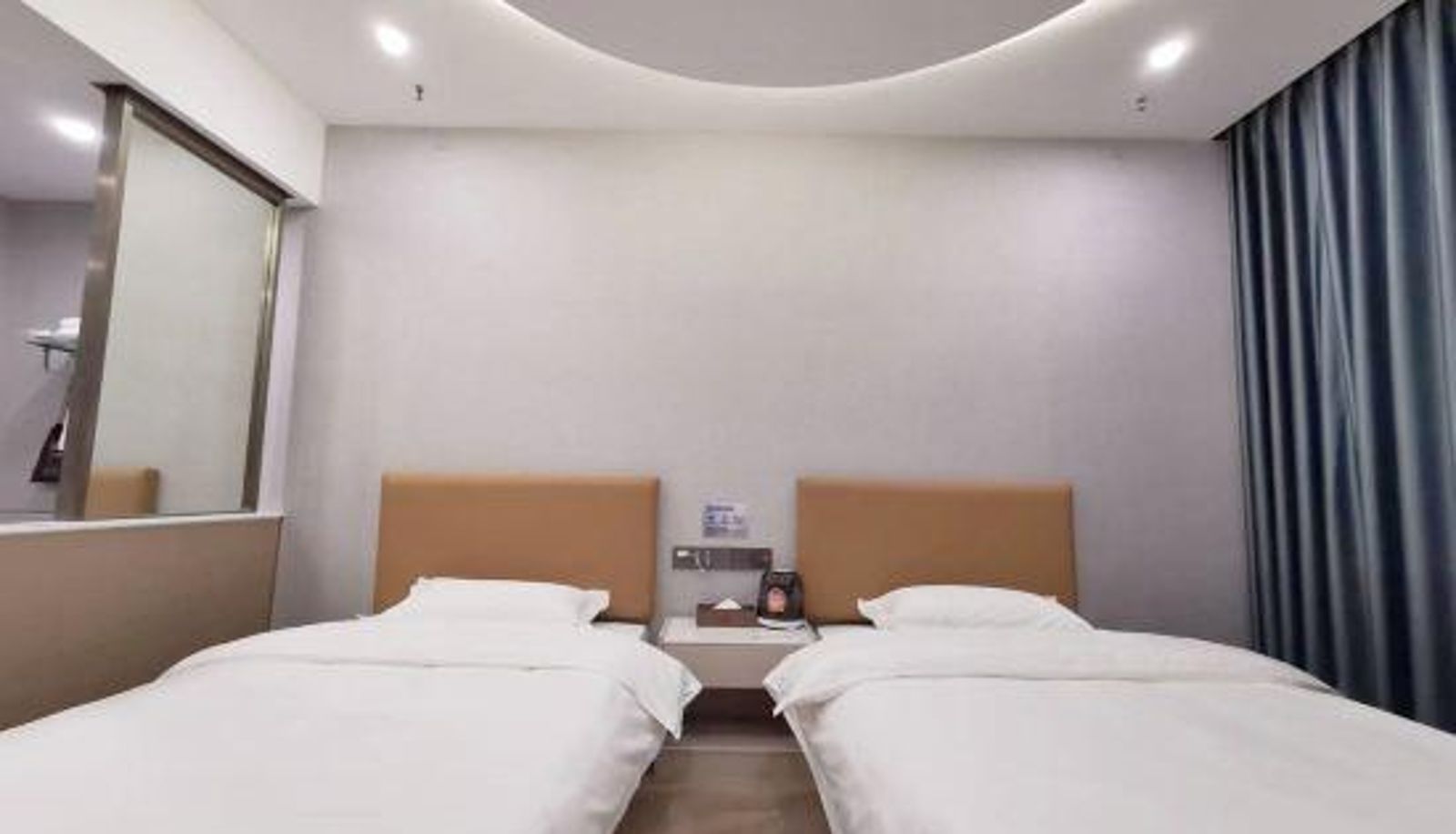 Chambre - Luoyang Jinyang Yunlian Hotel (Xinduhui Wangfujing Branch)